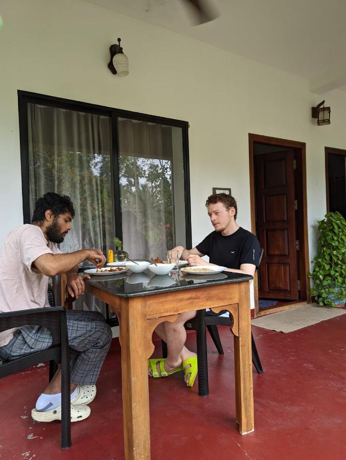 Marari Ebin Charlys Apartment Mararikulam Luaran gambar