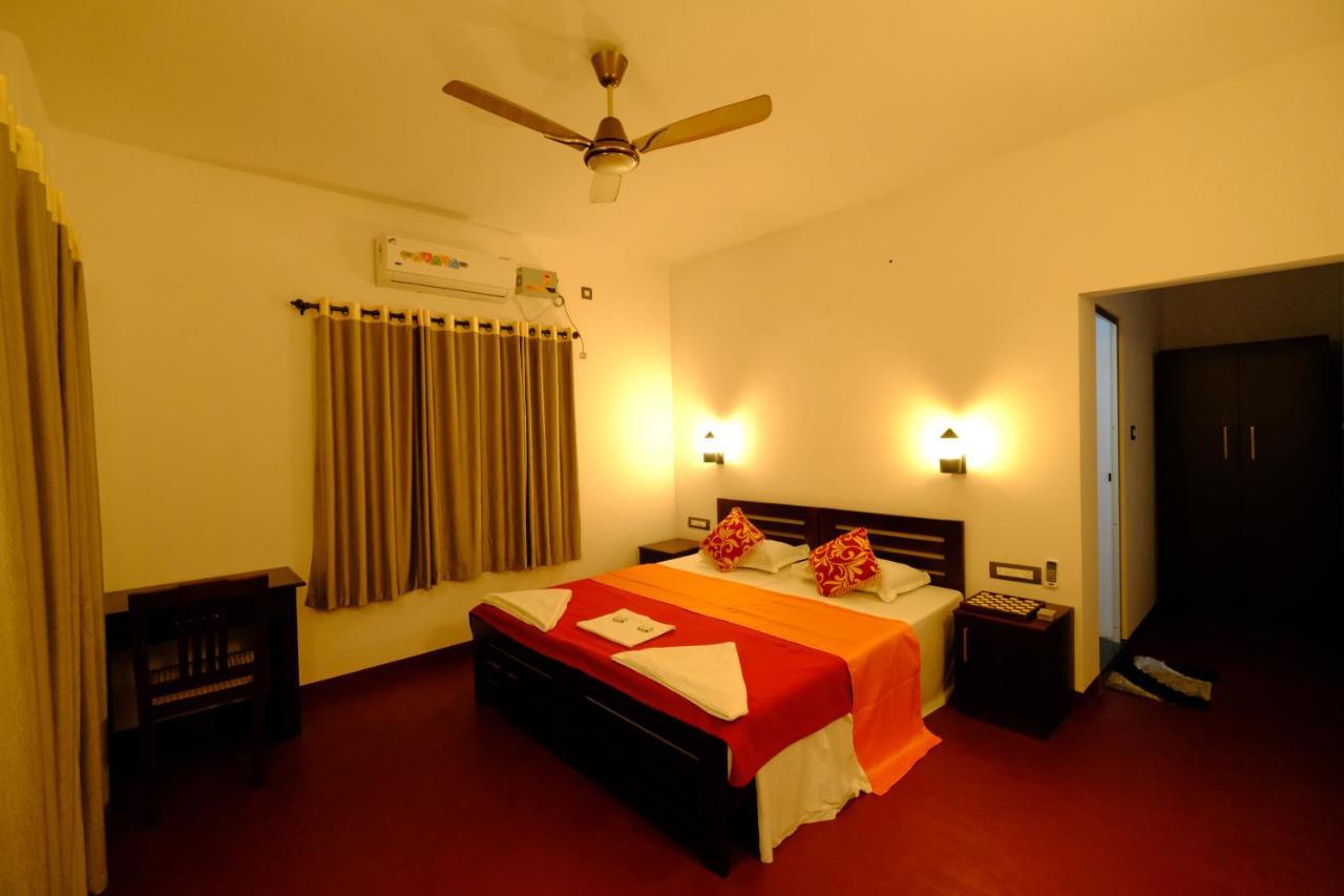 Marari Ebin Charlys Apartment Mararikulam Luaran gambar